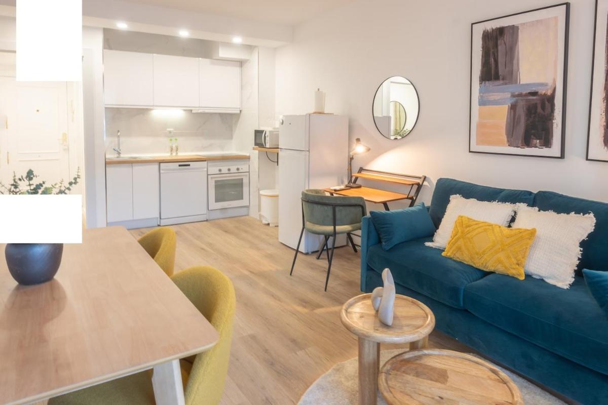 Elegant Temporary Apartment On Street Hiruela Temporal Hrl1710 Madrid Exterior photo